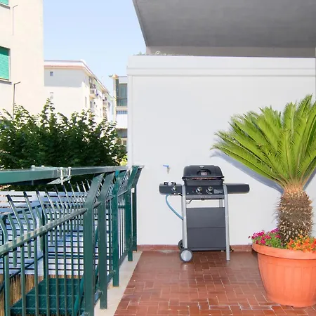 Casa Enza, For Up To 5 People, Center Appartement *