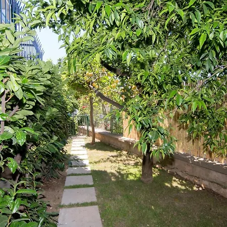 Casa Enza, For Up To 5 People, Center * Sorrento